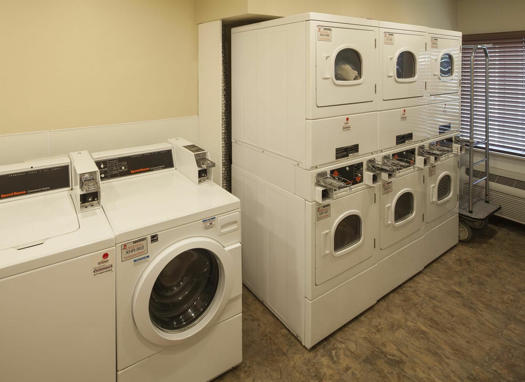 Value Place Louisville-Jefferson County Extérieur photo